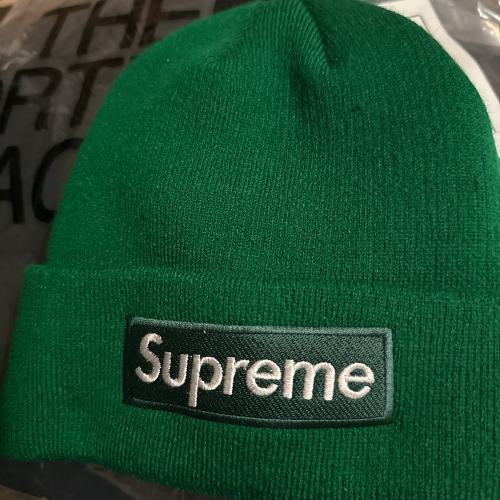 Supreme Vibrant Green Knit Hat